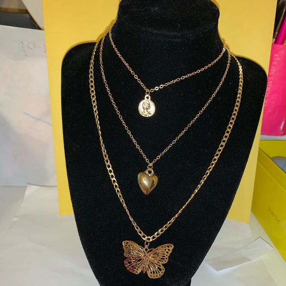 3 layer Butterfly Necklace - Picture 5 of 7